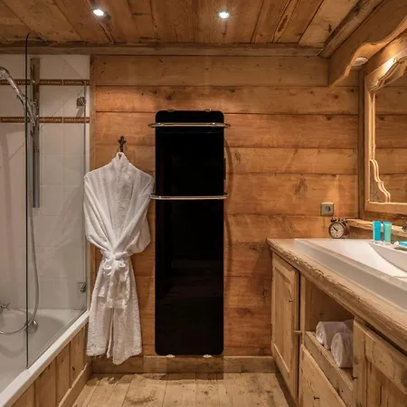 Le Chalet Des Bois 샬레 샤모니